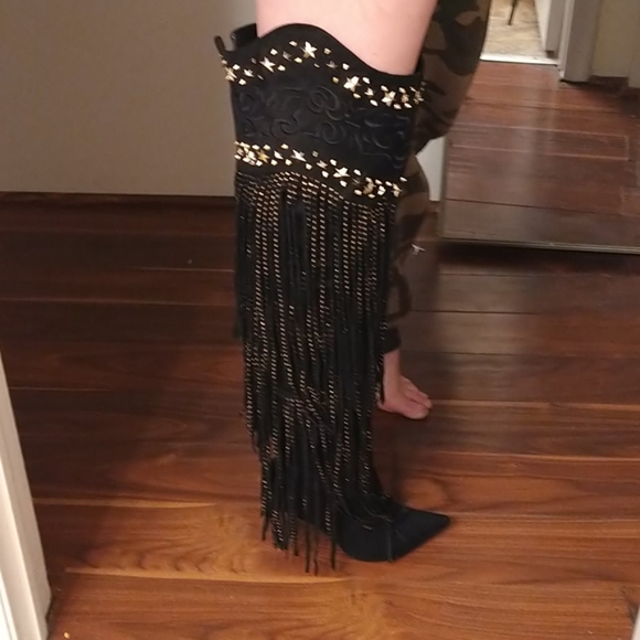 Flashy box boots - Picture 3 of 6